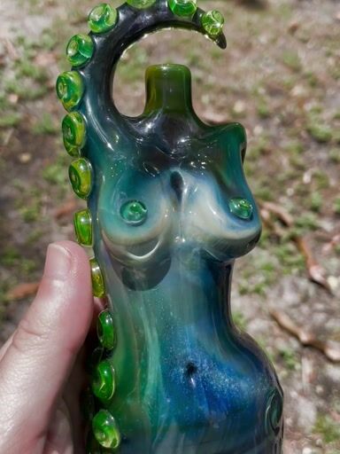 Preview pic of Zam chaos theory x Gnarly Harley glass tentacle goddess