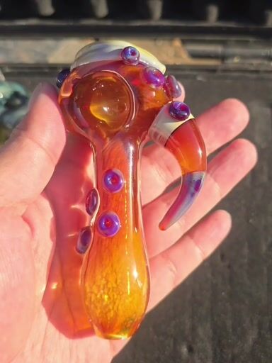 Preview pic of Eye Glass Pipe