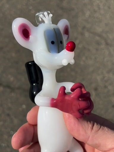 Preview pic of Pinky from pinky and the brain rig