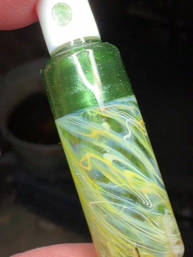 Preview pic of 14.5mm Green Stardust Fume Trails Spraycan Tip