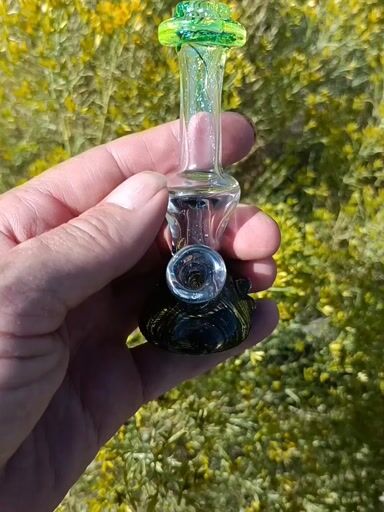 Preview pic of Lil UV joint bong