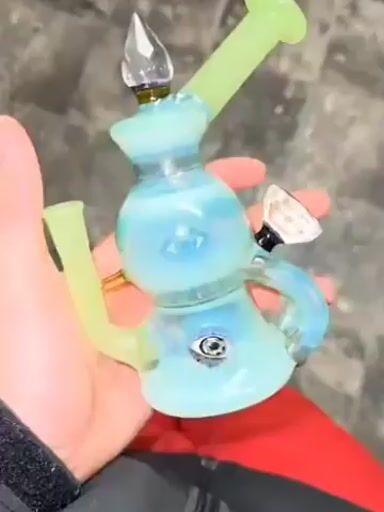 Preview pic of Otw glass double arm blooper recycler