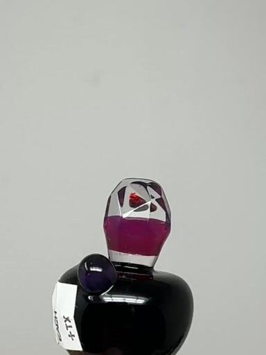 Preview pic of Infinite glass worked cap