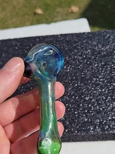 Preview pic of Blue and green stardust over secret white spoon