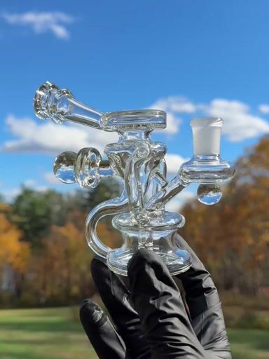Preview pic of 5” Mini Recycler w Quartz Banger