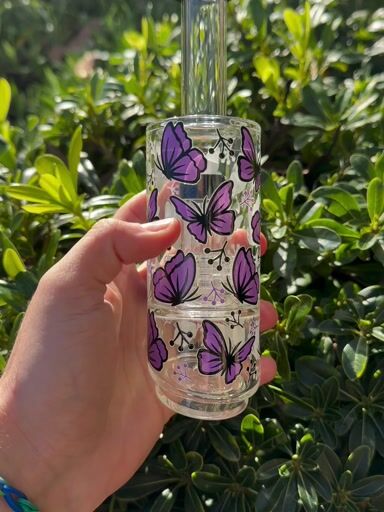 Preview pic of Purple Butterfly Puffco Topper