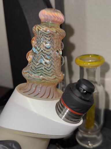 Preview pic of Puffco Pro Opal Edition