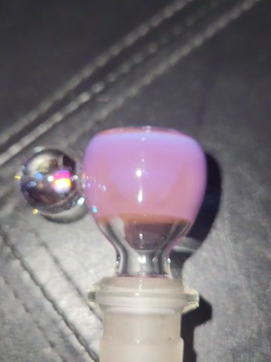 Preview pic of 14mm x 1 Royal Jelly Sapphirin w/ opal