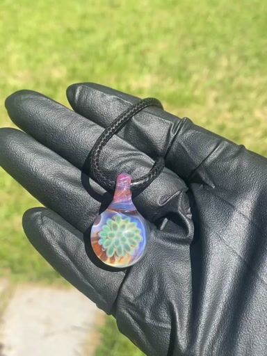 Preview pic of Implosion pendant