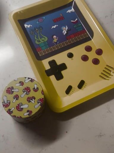 Preview pic of Rick Gameboy Rolling Tray & 4pc Grinder Set