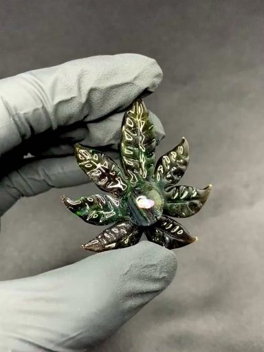 Preview pic of Jack black/Brillo/UV Ion chaos leaf pendant