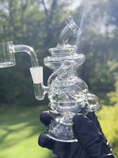 Preview pic of 6″ 10mm Mini Egg Recycler w. Quartz Banger