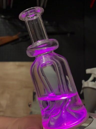 Preview pic of White Puffco Peak Pro (Used)w/tops, and chambers