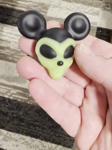 Preview pic of Ryder Invader Mouse Pendant #1