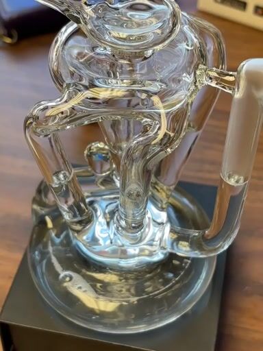 Preview pic of For sale! Custom blown piece by 2School