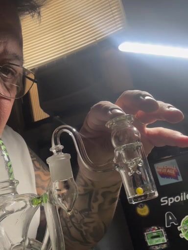 Preview pic of Kp glass drop down banger “read discription”