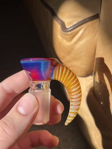 Preview pic of FA Amber Purple Sovereignty Slide