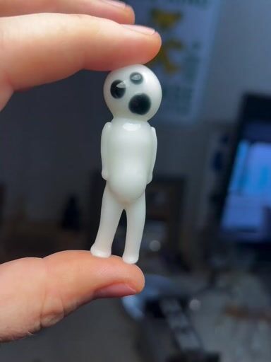 Preview pic of Kodama Mini Sculpture