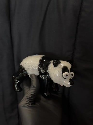 Preview pic of Chameleon Glass Panda Handpipe