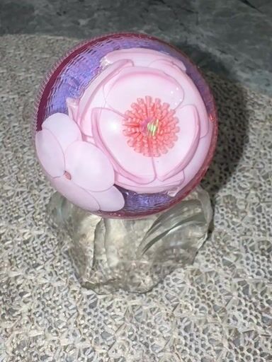 Preview pic of Delong Glass Large Marble