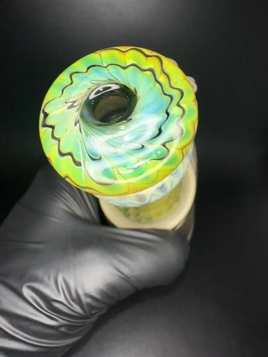 Preview pic of Gold and silver fume puffco dry top
