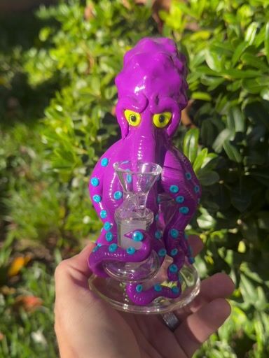 Preview pic of Purple Octopus Dab Rig