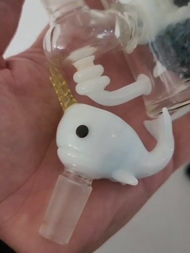 Preview pic of Arctic scene rig with 14mm narwhal slide by Empire glass.
