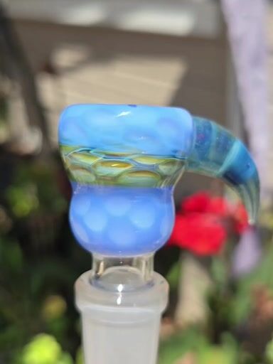 Preview pic of Blue Honeycomb 18 mm Slide With Horn