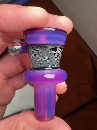 Preview pic of Quasar glass 14mm slide