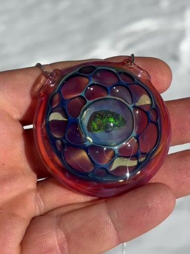 Preview pic of Opal honeycomb pendant