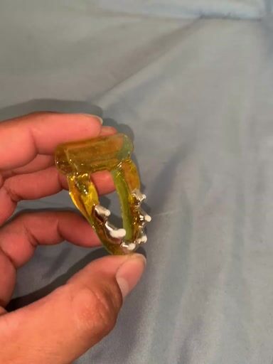 Preview pic of Enuff glass pendant