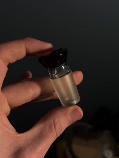 Preview pic of 18mm wild berry 4-hole hornless slide