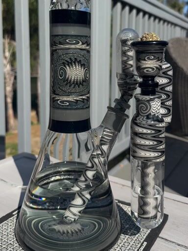 Preview pic of DOUBLE VAC STACK GREY W STEEL WOOL STRINGER & BLACK STRINGERS WORKED BEAKER