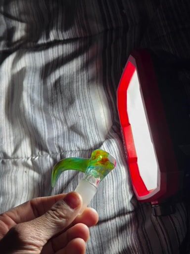 Preview pic of 4 HOLE FACETED VALTS GLASS PA SLIDE