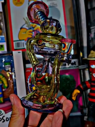 Preview pic of BradBGlass Pedestal #29