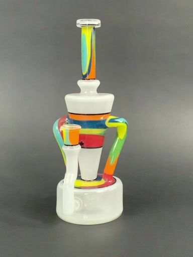Preview pic of Major Glass Lab Puck Base Recycler