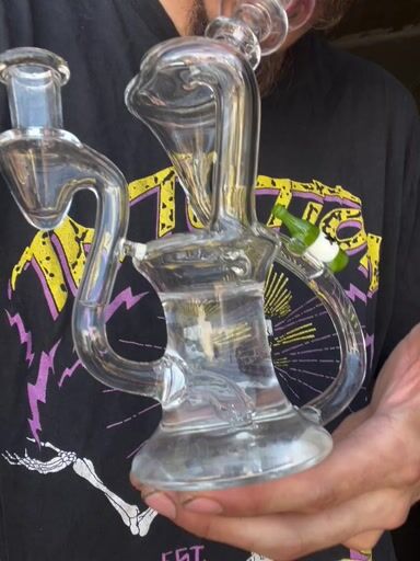 Preview pic of GMG single uptake recycler with XXX bottle