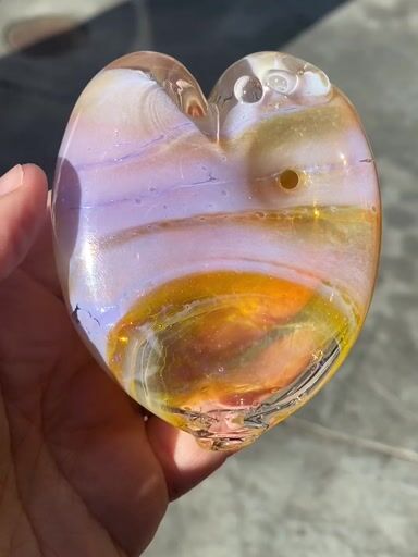 Preview pic of Heart Pipe by Nobody Glass (Glass By Nobody)