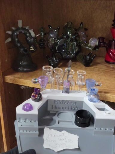 Preview pic of Wholesale Lot Of Glass Mostly Unused