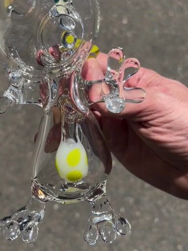 Preview pic of Cmorglass Yoshi with two hole egg perc