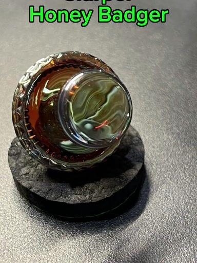 Preview pic of JS Glass Honey Badger Fumed Slurper Cap