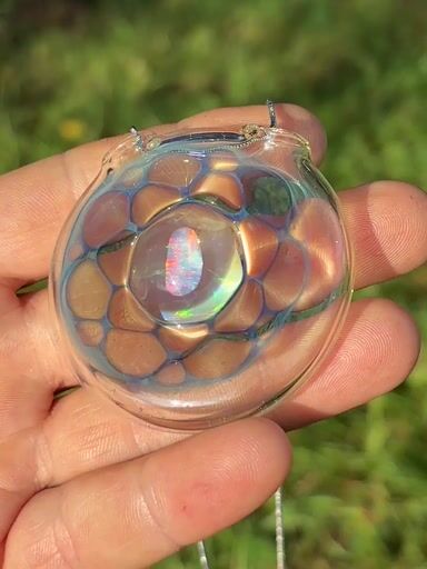 Preview pic of Opal honeycomb pendant