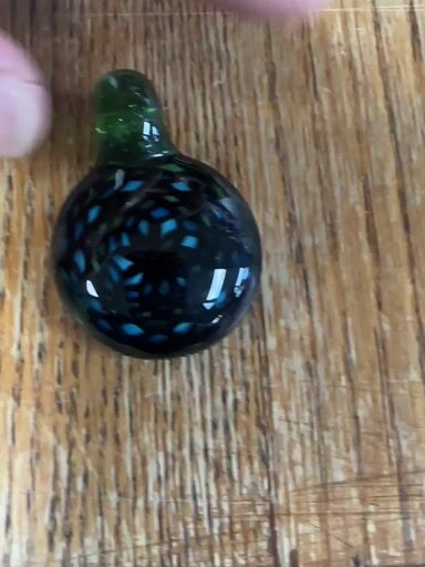 Preview pic of Rushin glass 2015 fillacello dome pendant with heavy green stardust bail very sturdy NOS