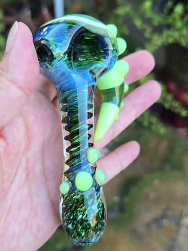 Preview pic of Experimental Green X Slyme Pipe