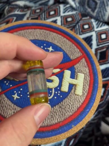 Preview pic of Conversion glass bead UV accents