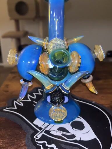 Preview pic of 14mm male heady rig/bong