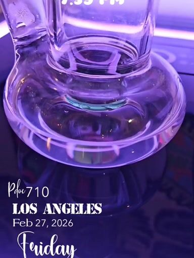 Preview pic of Infamous Tornado bong 18mm 45°