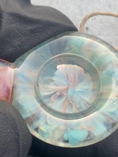 Preview pic of Flower pendant