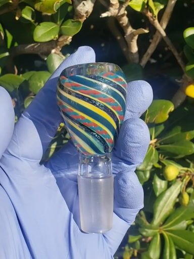 Preview pic of 18mm Bowl w. Dichro