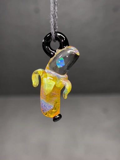 Preview pic of Pink mai tai/Opal banana pendant